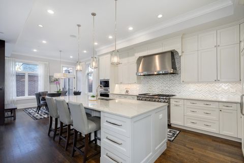 Tiny photo for 2730 N Magnolia Avenue, Chicago, IL 60614 (MLS # 12468551)