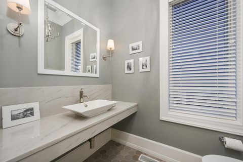 Tiny photo for 2730 N Magnolia Avenue, Chicago, IL 60614 (MLS # 12468551)