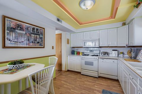 Tiny photo for 7336 86th Street W #2B, Bridgeview, IL 60455 (MLS # 12406773)