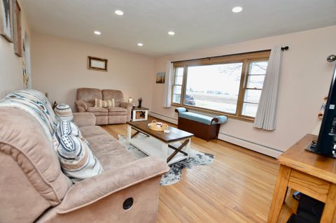 Tiny photo for 12310 Price Road, Hebron, IL 60034 (MLS # 12591327)