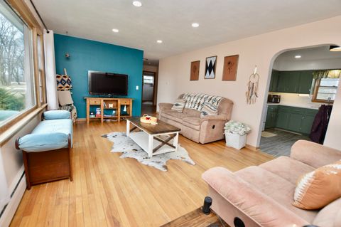 Tiny photo for 12310 Price Road, Hebron, IL 60034 (MLS # 12591327)