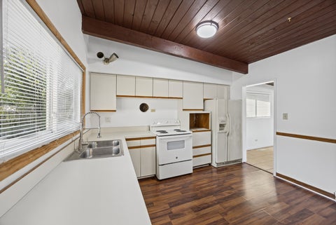 Tiny photo for 1142 PARKVIEW Avenue, Chicago Heights, IL 60411 (MLS # 12793753)
