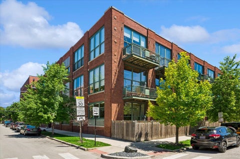 Photo of 2654 W Medill Avenue #308, Chicago, IL 60647 (MLS # 12660023)