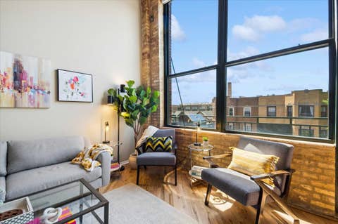 Tiny photo for 2654 W Medill Avenue #308, Chicago, IL 60647 (MLS # 12660023)