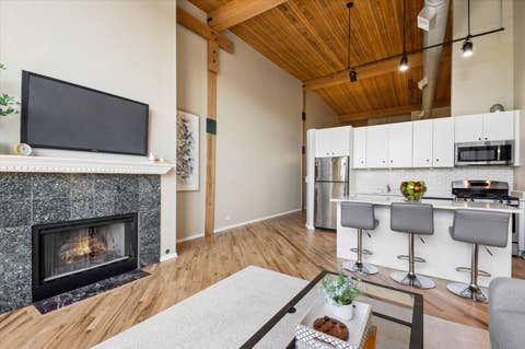 Tiny photo for 2654 W Medill Avenue #308, Chicago, IL 60647 (MLS # 12660023)