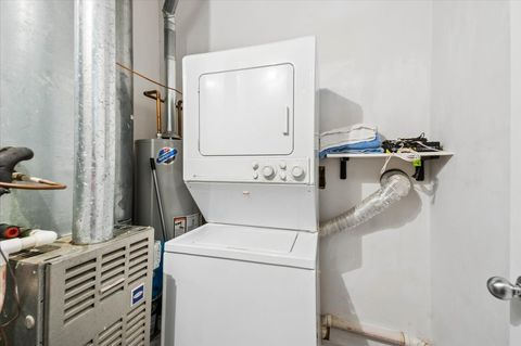 Tiny photo for 2654 W Medill Avenue #308, Chicago, IL 60647 (MLS # 12660023)