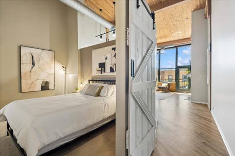 Tiny photo for 2654 W Medill Avenue #308, Chicago, IL 60647 (MLS # 12660023)