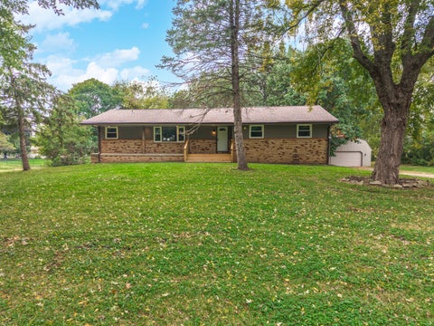 Tiny photo for 1005 Rabbit Hill Road, Bloomington, IL 61705 (MLS # 12787119)