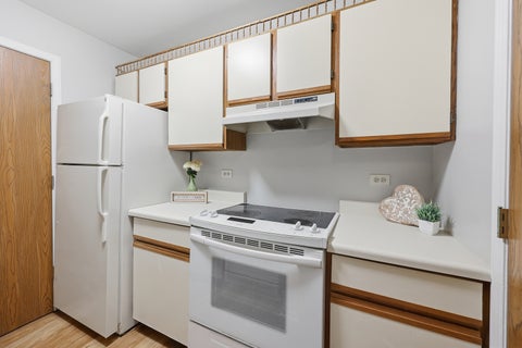 Tiny photo for 4305 W Shamrock Lane #1D, McHenry, IL 60050 (MLS # 12782432)