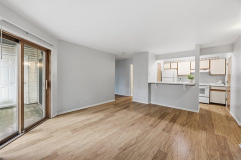 Tiny photo for 4305 W Shamrock Lane #1D, McHenry, IL 60050 (MLS # 12782432)