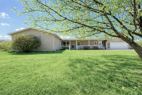 Photo of 2041 mills cart Road, Salem, IL 62881 (MLS # 12608966)