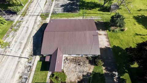 Tiny photo for 103 S 4th Street, Chatsworth, IL 60921 (MLS # 12642252)