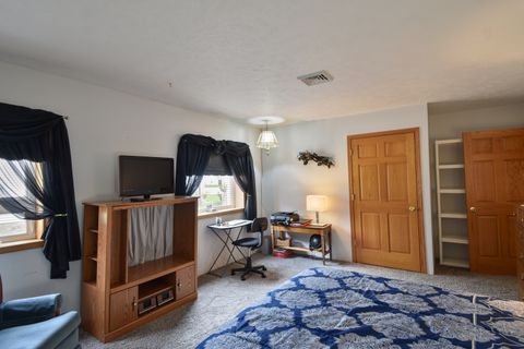 Tiny photo for 103 S 4th Street, Chatsworth, IL 60921 (MLS # 12642252)