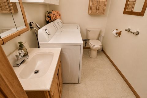 Tiny photo for 103 S 4th Street, Chatsworth, IL 60921 (MLS # 12642252)