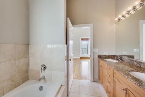 Tiny photo for 1440 N MAPLEWOOD Avenue #3S, Chicago, IL 60622 (MLS # 12587449)
