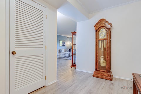 Tiny photo for 1066 Shermer Road #43, Northbrook, IL 60062 (MLS # 12776425)