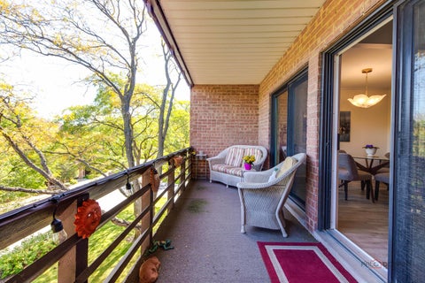 Tiny photo for 1066 Shermer Road #43, Northbrook, IL 60062 (MLS # 12776425)
