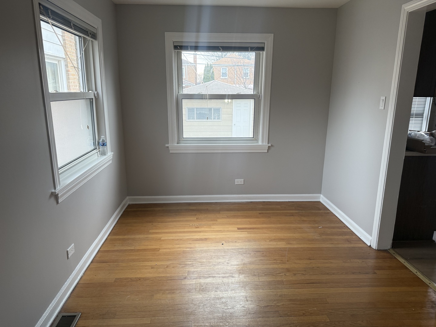 6541 N Kedzie Avenue