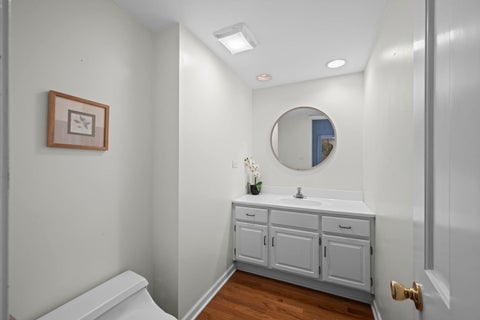 Tiny photo for 1 Oak Creek Road, Rolling Meadows, IL 60008 (MLS # 12691445)