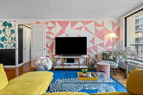 Tiny photo for 1450 N Astor Street #8C, Chicago, IL 60610 (MLS # 12576709)