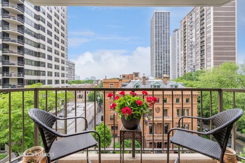 Tiny photo for 1450 N Astor Street #8C, Chicago, IL 60610 (MLS # 12576709)