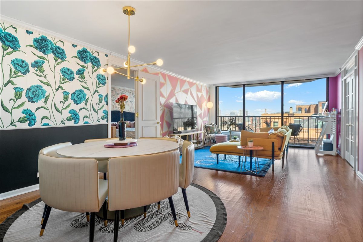 1450 N Astor Street 8C