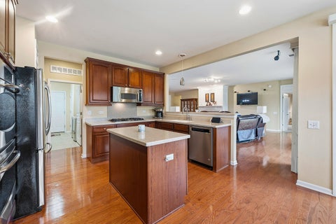 Tiny photo for 609 Tuscan View, Elgin, IL 60124 (MLS # 12771988)
