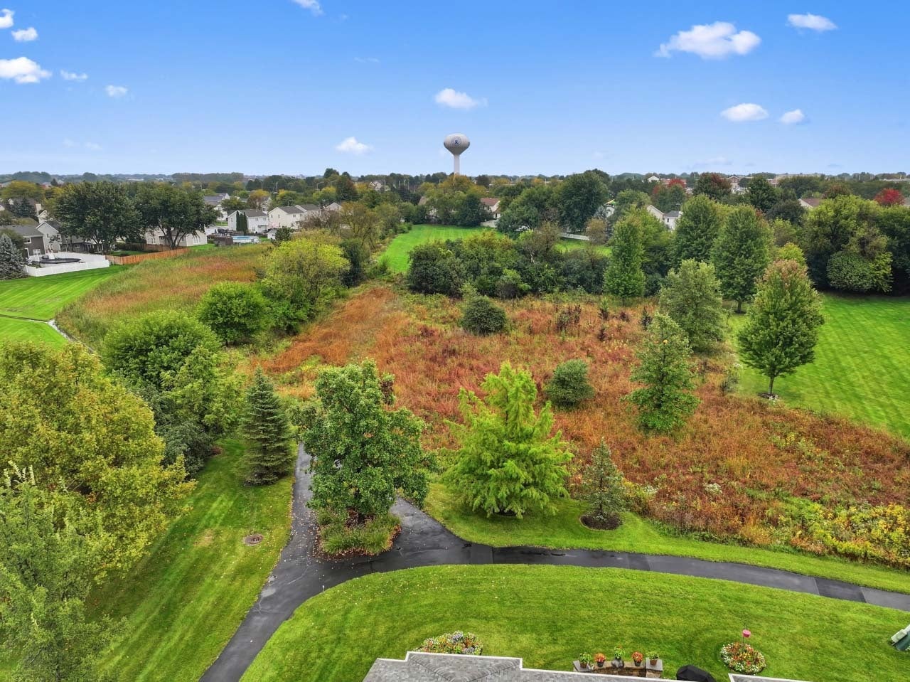 609 Tuscan View