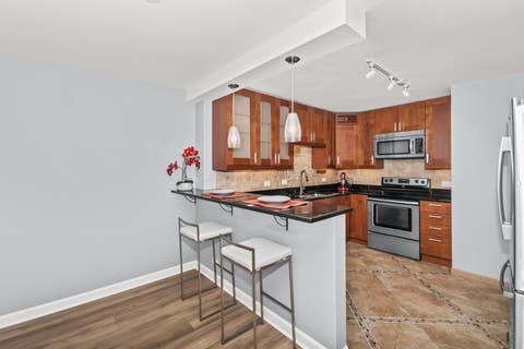 Tiny photo for 5855 N SHERIDAN Road #19F, Chicago, IL 60660 (MLS # 12722744)