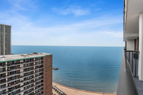 Tiny photo for 5855 N SHERIDAN Road #19F, Chicago, IL 60660 (MLS # 12722744)