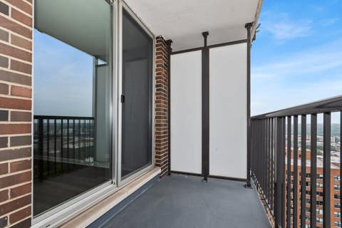 Tiny photo for 5855 N SHERIDAN Road #19F, Chicago, IL 60660 (MLS # 12722744)