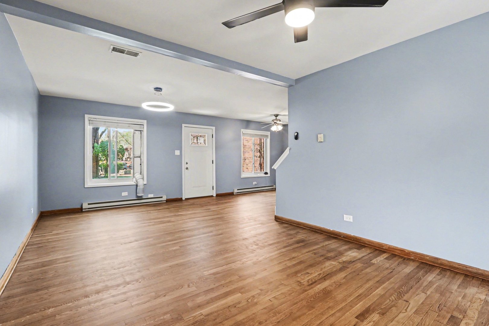 1S217 Stratford Lane