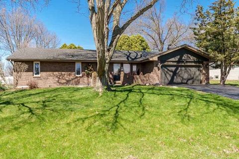 Photo of 6074 Abington Drive, Rockford, IL 61109 (MLS # 12616081)