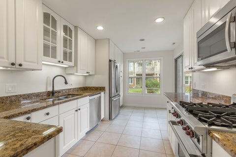Tiny photo for 1255 Regency Court #1255, Vernon Hills, IL 60061 (MLS # 12743544)