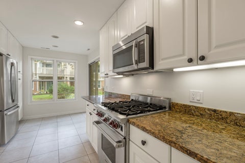Tiny photo for 1255 Regency Court #1255, Vernon Hills, IL 60061 (MLS # 12743544)