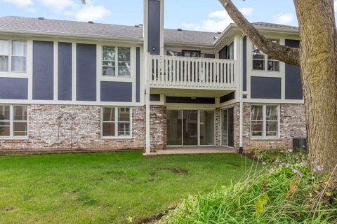 Tiny photo for 1255 Regency Court #1255, Vernon Hills, IL 60061 (MLS # 12743544)