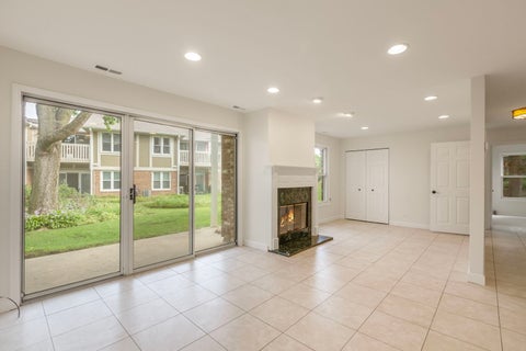Tiny photo for 1255 Regency Court #1255, Vernon Hills, IL 60061 (MLS # 12743544)
