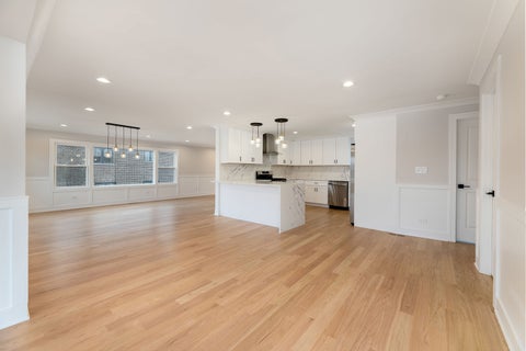 Tiny photo for 8110 Lockwood Avenue, Burbank, IL 60459 (MLS # 12748585)