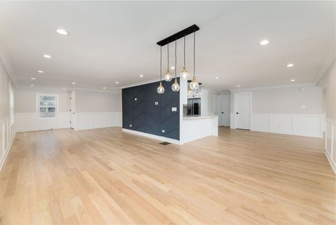 Tiny photo for 8110 Lockwood Avenue, Burbank, IL 60459 (MLS # 12748585)