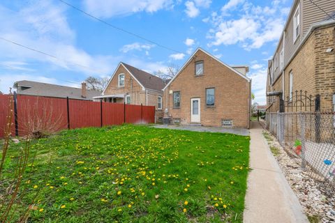 Tiny photo for 1941 N New England Avenue, Chicago, IL 60707 (MLS # 12476474)
