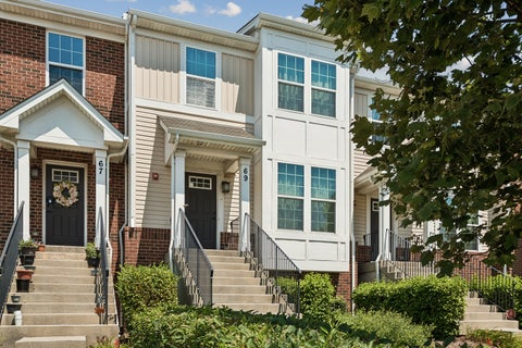 Tiny photo for 69 Nicholas Drive W, Des Plaines, IL 60016 (MLS # 12731212)