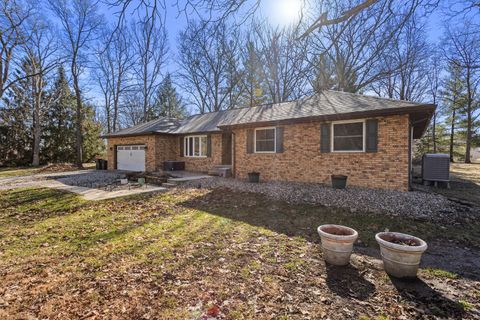 Tiny photo for 107 Kiowa Court, Loda, IL 60948 (MLS # 12590592)