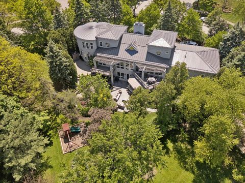 Tiny photo for 125 Circle Ridge Drive, Burr Ridge, IL 60527 (MLS # 12652076)