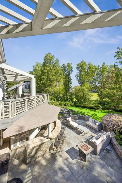 Tiny photo for 125 Circle Ridge Drive, Burr Ridge, IL 60527 (MLS # 12652076)