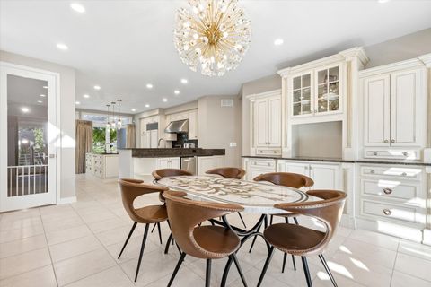 Tiny photo for 125 Circle Ridge Drive, Burr Ridge, IL 60527 (MLS # 12652076)