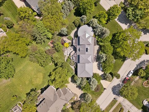 Tiny photo for 125 Circle Ridge Drive, Burr Ridge, IL 60527 (MLS # 12652076)