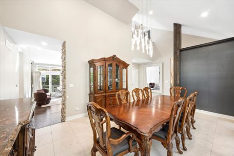 Tiny photo for 125 Circle Ridge Drive, Burr Ridge, IL 60527 (MLS # 12652076)
