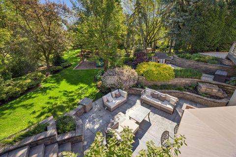 Tiny photo for 125 Circle Ridge Drive, Burr Ridge, IL 60527 (MLS # 12652076)