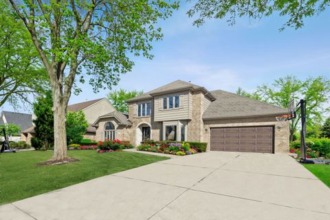 Tiny photo for 11602 Briarwood Lane, Burr Ridge, IL 60527 (MLS # 12608641)