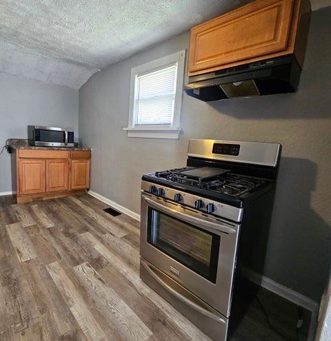 Tiny photo for 218 OAKWOOD Avenue, Rockford, IL 61101 (MLS # 12669583)